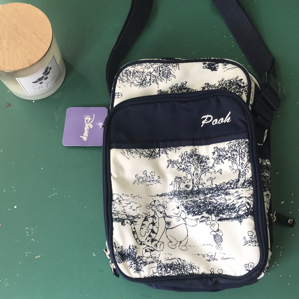 Disney Pooh Travel Bag